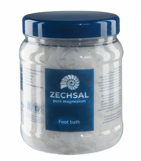 Tub with Zechsal Magnesium foot bath