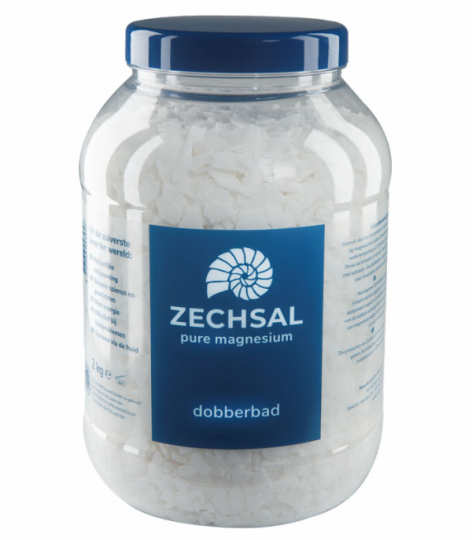 Tub with Zechsal Magnesium body bath